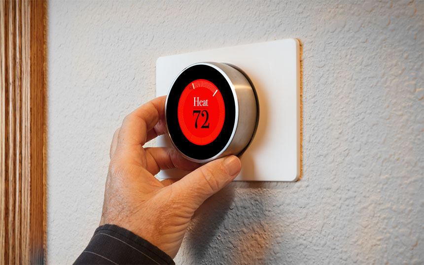 Thermostat showing Heating Settings Thermostat showing heat settings